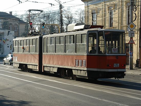 Первый из пяти трамваев подаренных Омску вышел на маршрут