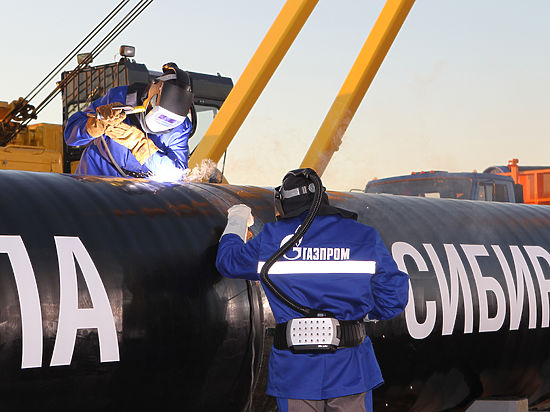 «Газпром» отправил «бюджет Томска» компании с уставным капиталом в 10 тысяч рублей