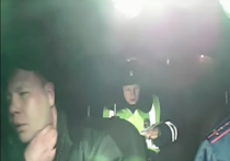 В Иркутске полицейские в ходе преследования задержали водителя «Тойота Камри», ранее лишенного судом права управления автомобилем