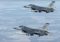 В США во время учений в Нью-Мексико на авиабазе были подняты в небо два многофункциональных лёгких истребителя F-16 Fighting Falcon