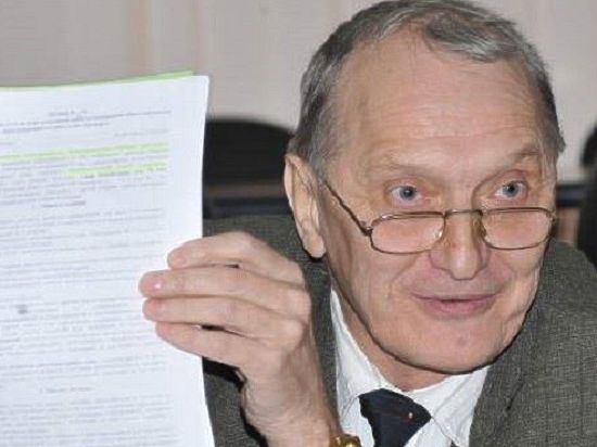 Нижегородский пенсионер не смог отказаться от единовременной выплаты пять тысяч рублей