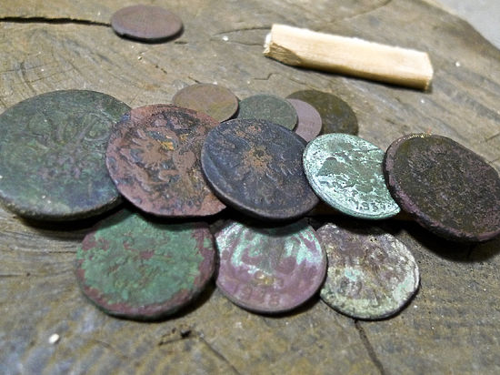 Нумизматика – это коллекционирование и изучение монет, официально выпускавшихся каким-либо государством в определенный исторический период