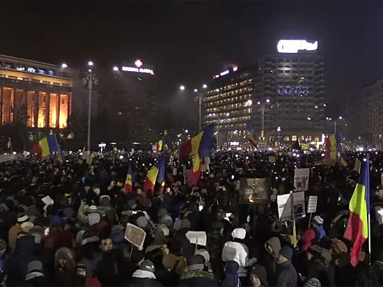 В Румынии проходят самые масштабные акции протеста после свержения Чаушеску