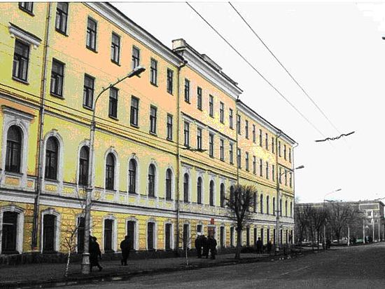  В педагогический университет в Оренбурге нагрянули  с визитом силовики 