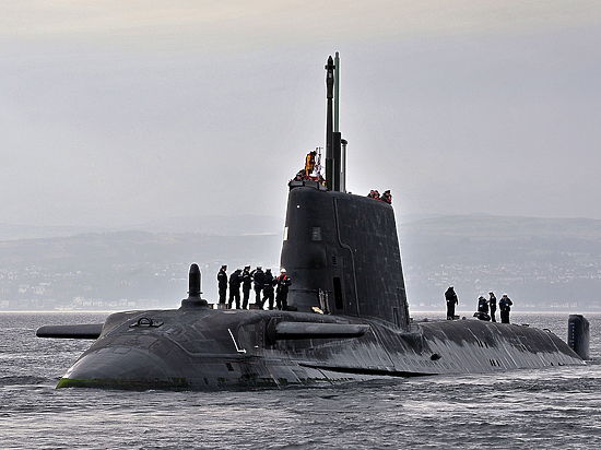 Капитан 1-го ранга Игорь Курдин прокомментировал ситуацию с Военно-Морским флотом Великобритании