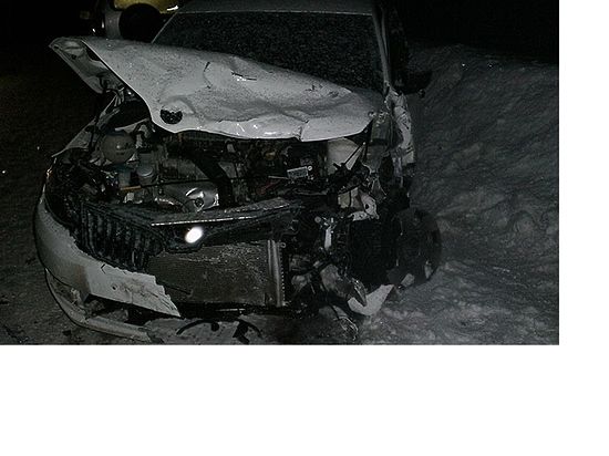 34-летняя водитель "Мазды" попала в больницу после аварии