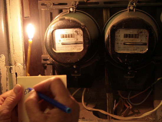 Эксперт: энергокризис на Украине устроили, чтобы додавить Порошенко