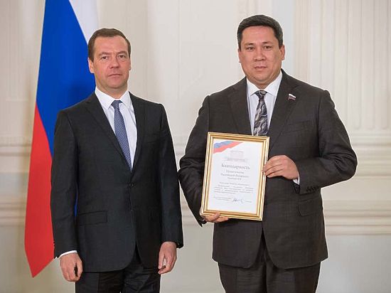 Алтайскому сенатору объявили Благодарность Правительства РФ