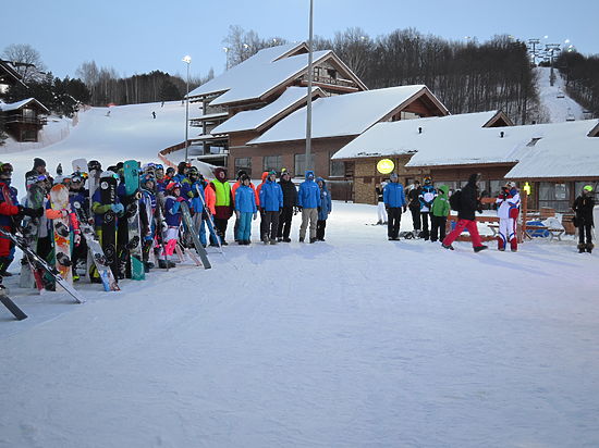 17 февраля на всесезонном городе-курорте открылись II Всероссийские детские соревнования по сноуборду