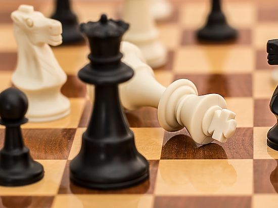 Пациенты омского Госпиталя для ветеранов войн сразятся в шахматно-шашечном турнире