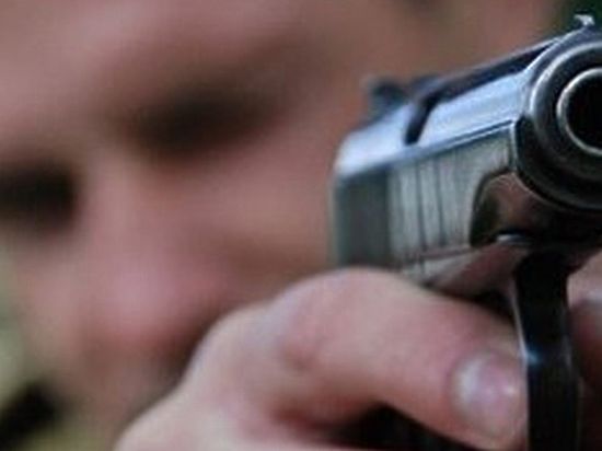 Охранник в Оренбурге выстрелил в свою бывшую девушку и ее сестру