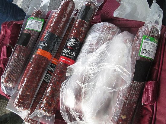 В Крым не пустили 177 кг мяса и сожгли итальянские сыры
