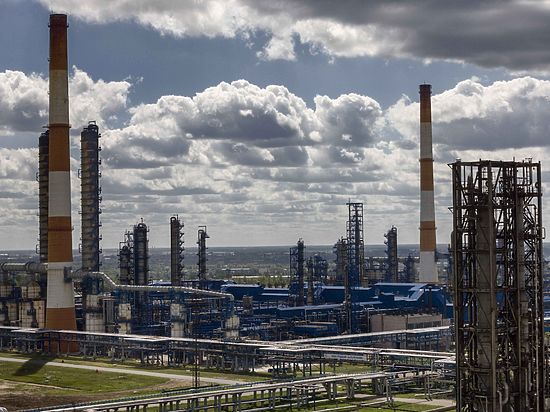 Омский нефтезавод теряет прибыль