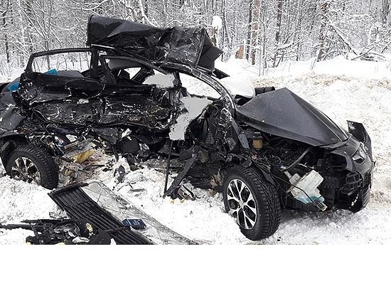 Семейная пара погибла в аварии на трассе Елабуга - Пермь