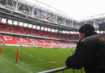В четверг московский стадион «Открытие-арена» посетила делегация ФИФА, которая ещё пару дней назад проверяла состояние «Крестовского» в Санкт-Петербурге