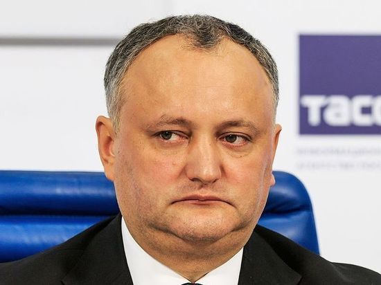 Президент Молдавии ждет от назначенца служения интересам страны