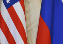 Восемь лет назад, 6 марта 2009 года, то есть в начале первого президентского срока Барака Обамы, глава МИД РФ Сергей Лавров и Хиллари Клинтон, занимавшая тогда пост госсекретаря США, символично «перезагрузили» российско-американские отношения