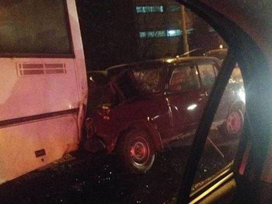  В Ростове в массовом ДТП с участием автобуса пострадали три человека 