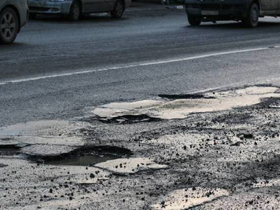 На ремонт дорог в Ростове-на-Дону потратят более 1 млрд 615 млн рублей