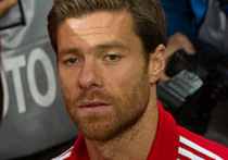 Один из лидеров мюнхенской "Баварии", испанский полузащитник Хаби Алонсо объявил о завершении профессиональной карьеры футболиста