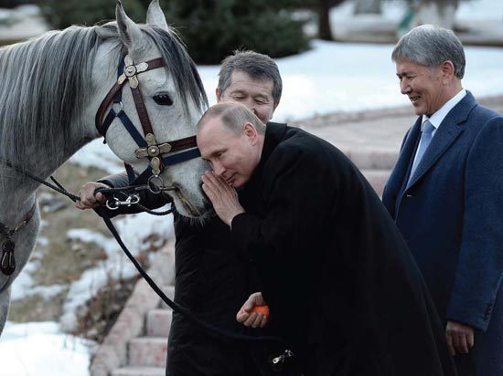 Бишкек посетил президент РФ Владимир Путин