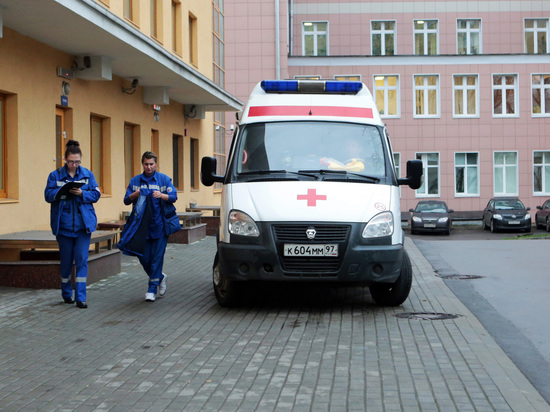 Сирийца доставили в московскую больницу с сильнейшими ожогами запястья