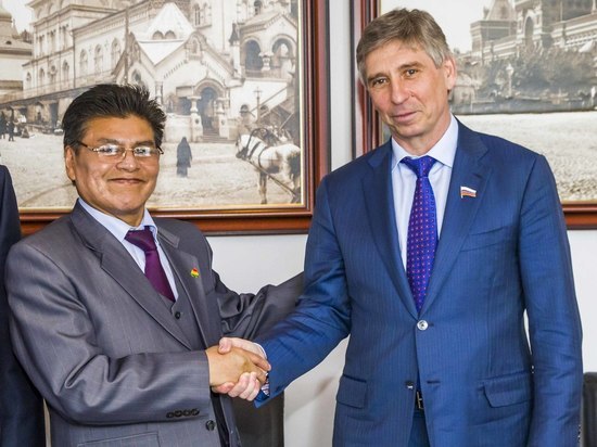 Глава Нижнего Новгорода встретился с послом Боливии