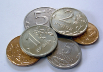 Более 400 штук монет приходится на каждого жителя страны