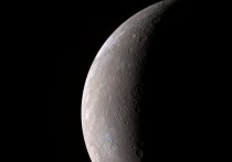 Вероятность, что Меркурий сформировался одновременно с другими планетами Солнечной системы, невелика, а значит, можно предположить, что он родился у другой звезды и лишь потом попал на орбиту Солнца