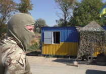 С территории Украины в Донецк: только пешком и без продуктов