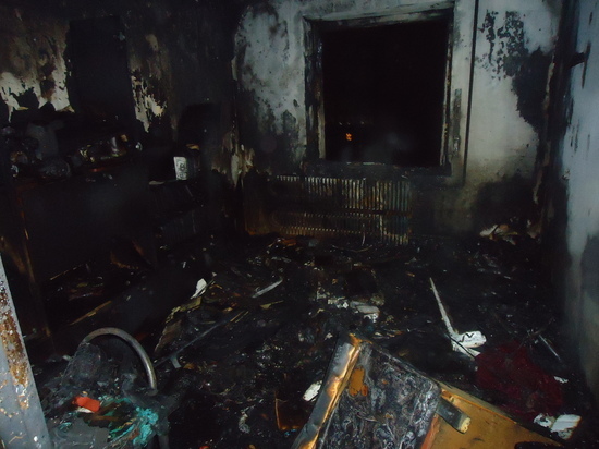В Орске пожар в девятиэтажном доме унес жизнь одного человека 