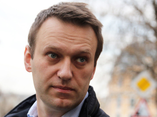 Школьника в Брянске увела с уроков полиция за поддержку Навального