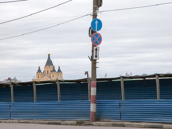 Демонтаж недостроя на Нижневолжской набережной в Нижнем Новгороде начнется в апреле