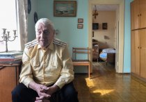 Владимир Леонтьевич Майстер – капитан I ранга в отставке, бывший командир подводной лодки, ветеран Великой Отечественной войны, участник вооруженного конфликта между СССР и Японией 1945 года