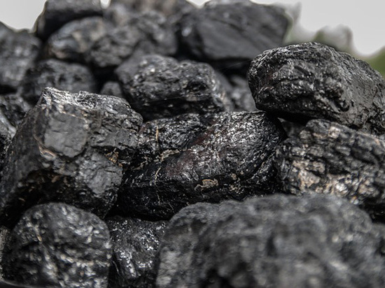 Ранее ДНР и ЛНР отказалась поставлять уголь и металл Украине