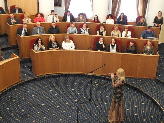 Дом Советов в Оренбурге стал концертной площадкой 