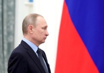 Лишь треть россиян высказалась за то, чтобы Путин стал царем