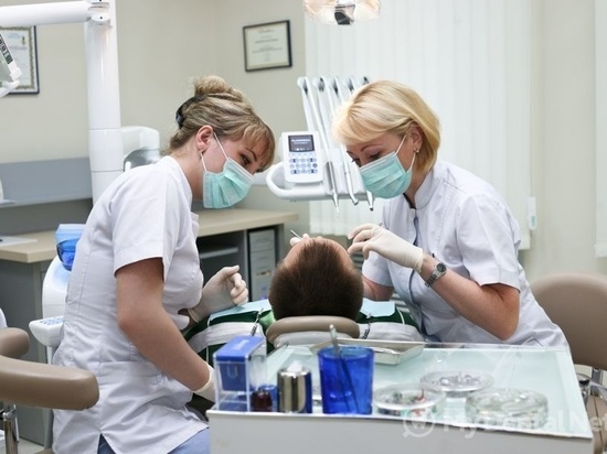 За некачественные услуги стоматология выплатит оренбурженке 70 тысяч рублей