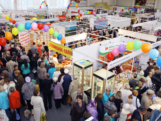 Всероссийская ярмарка в Оренбурге продолжается: приглашаем за интересными покупками!