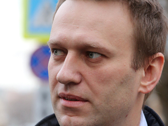 Навального приговорили к штрафу за акцию на Тверской