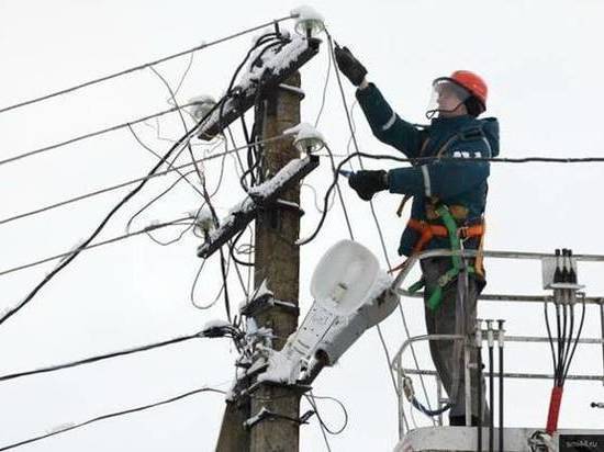 Специалисты ростовского филиала МРСК Юга восстановили электроснабжение в большинстве районов Ростовской области
