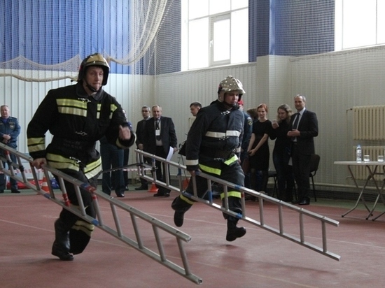 В Сургуте прошёл конкурс профмастерства в номинации «Лучший пожарный»