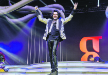 24 марта во Дворце спорта «Юбилейный» Филипп Киркоров снова презентовал свое шоу с простым и скромным названием «Я»