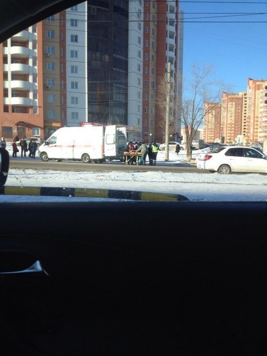 В Оренбурге водитель маршрутки сбил женщину  на "зебре" возле "Нового мира"