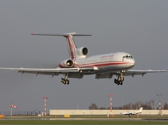 В Варшаве заявили, что российские диспетчеры "специально спровоцировали" падение президентского самолета