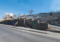 Подпорные стены можно уже по праву считать одним из символов Владивостока