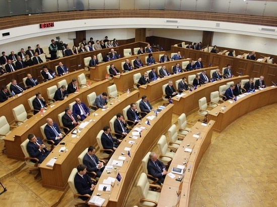 Областной парламент принял скандальные поправки в избирательный кодекс