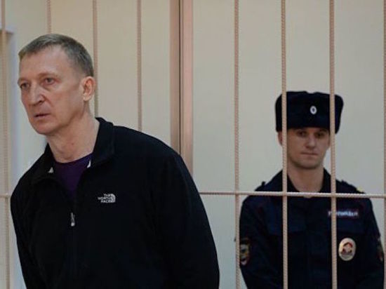 Бывший руководитель кузбасского следкома останется под арестом до августа 
