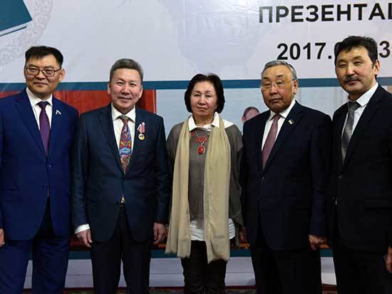 Депутат Народного Хурала Бурятии и депутата Великого Хурала Монголии написали книгу