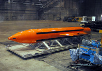 Американцы впервые использовали в боевых условиях сверхмощную авиационную фугасную бомбу GBU-43/B Massive Ordnance Air Blast Bomb, сбросив ее на террористов в Афганистане